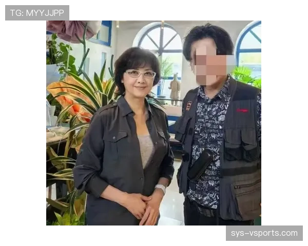 朱琳居然买了那辆车?这生活差距太刺激了吧! 朱琳居然买了那辆车?这生活差距太刺激了吧!